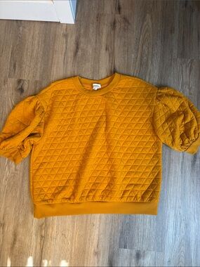💛2 for $15! A New Day Quilted Puff Sleeve Sweater Top